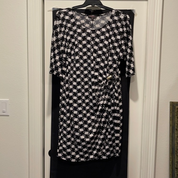 Signature by Robbie Bee dress - Picture 1 of 4